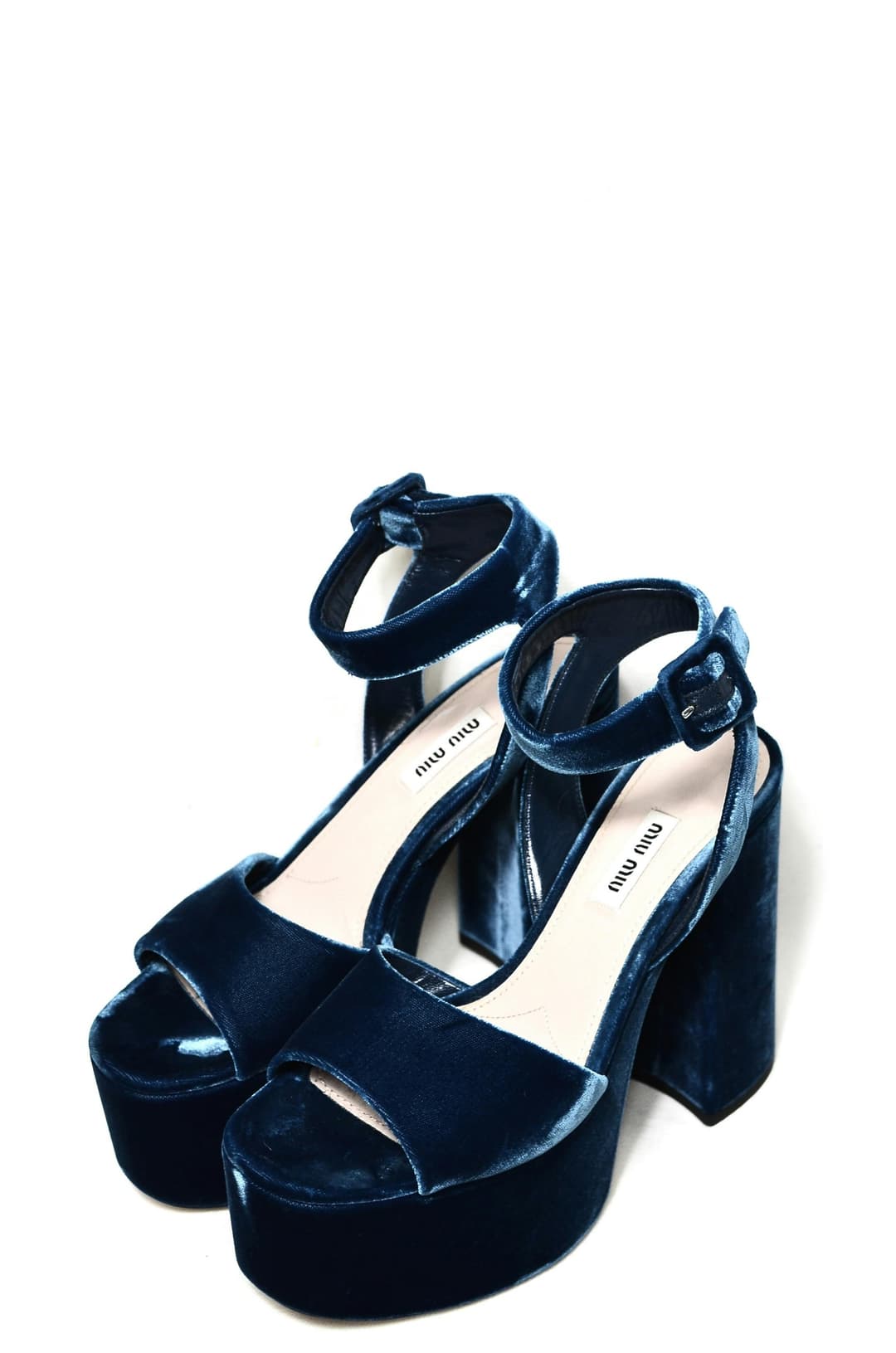 ElegantEase Ballet